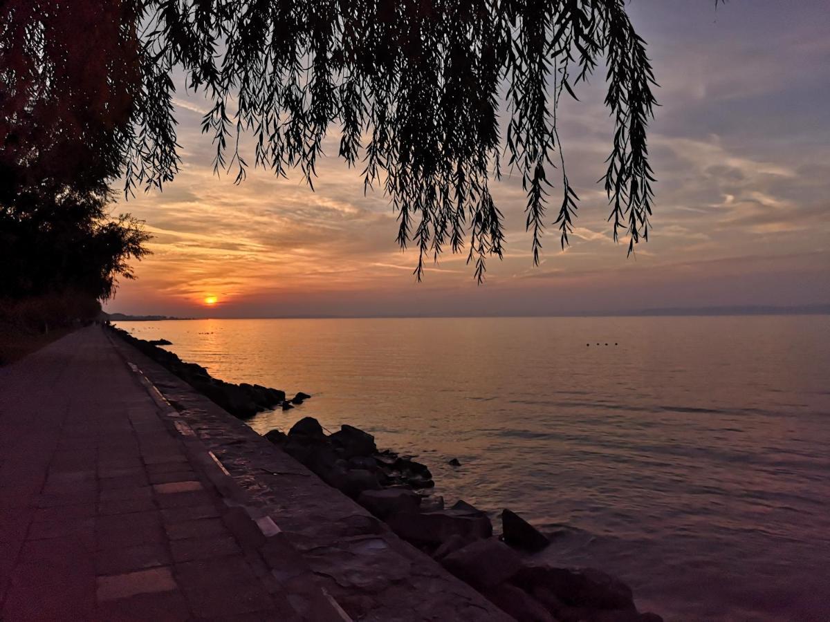 Eda Beach Apartman Siófok Esterno foto
