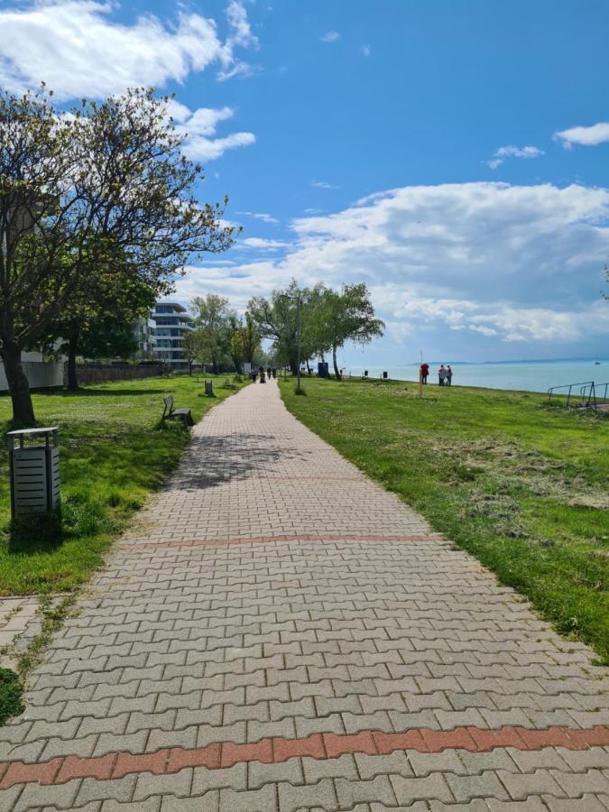 Eda Beach Apartman Siófok Esterno foto